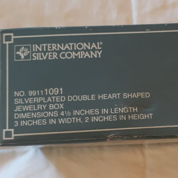 Victorian Style Silver Plated Jewelry/Trinket Box - Picture 7 of 9